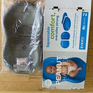 Keekaroo Peanut Changer in Gray